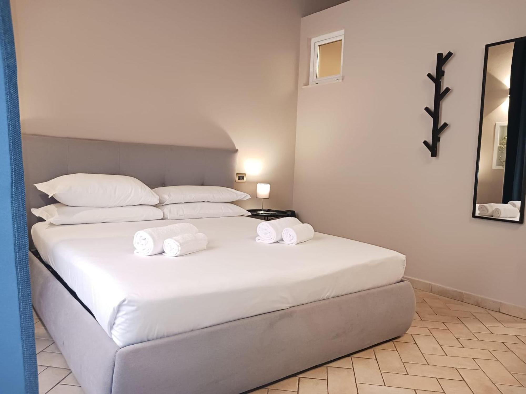 Lux Apartment Colosseo Roma Exterior foto